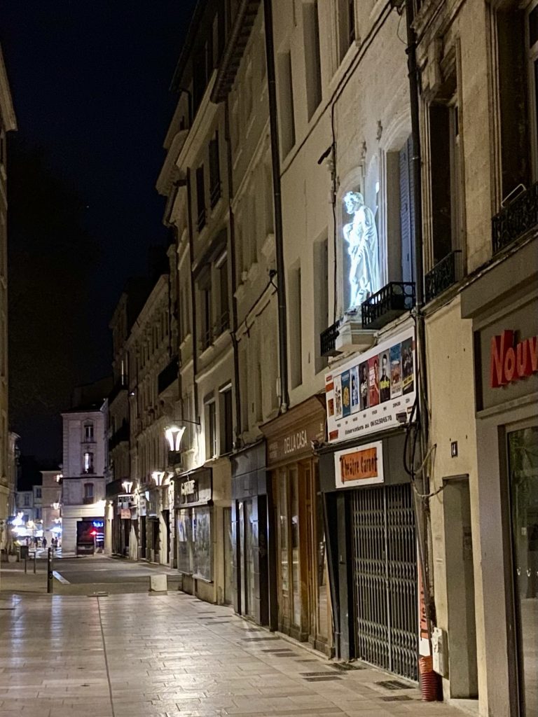 Street in Avignon - another weeping angel!