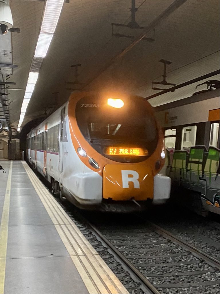 Barcelona Arc de Triomf - Barcelona Sants