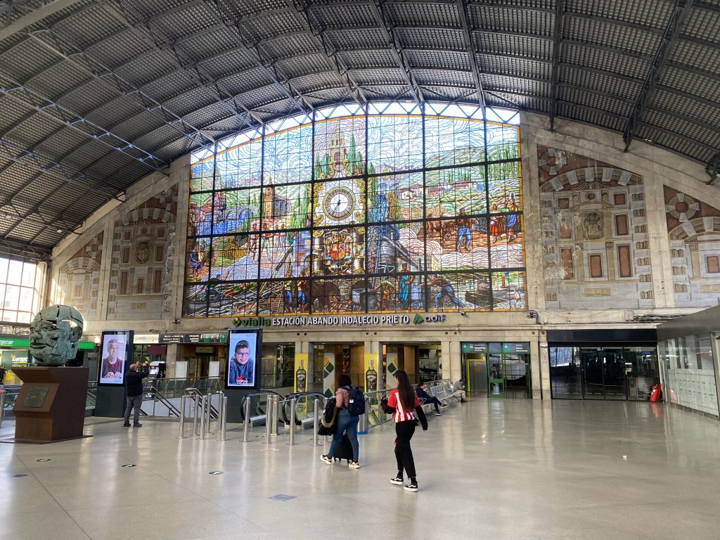 Bilbao station concourse 
