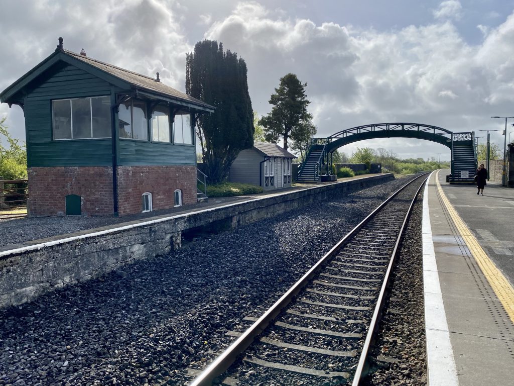 Carrick-on-Shannon station